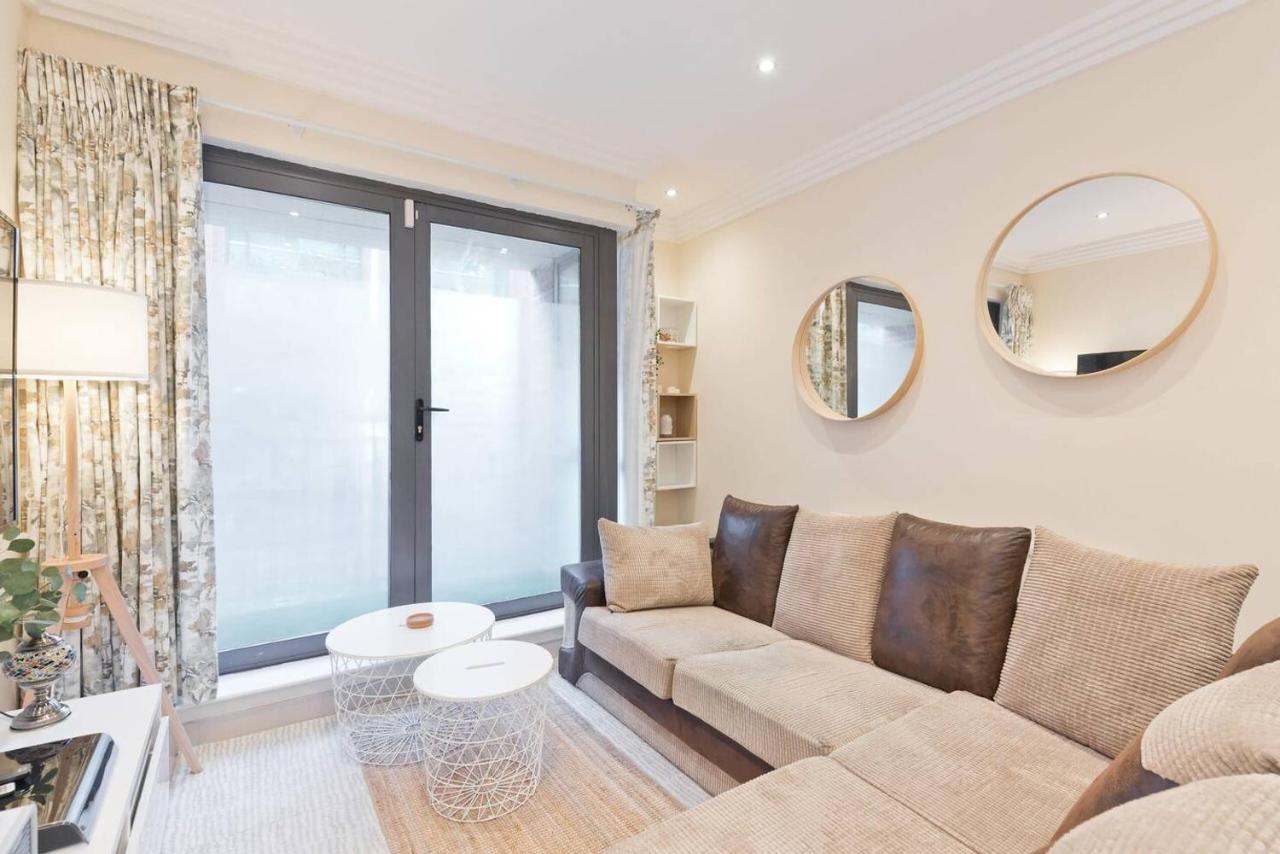 Captivating 2-Bed Apartment In Dublin 1 Exterior foto